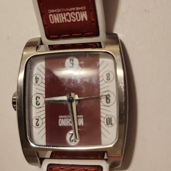 MOSCHINO MW0005 Unisex -I FEEL DANDY Red and White Dial and Leather Strap WATCH - Picture 9 of 14